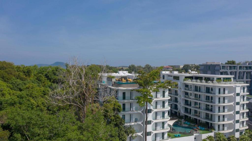 Utopia Naiharn Nai Harn Exterior foto